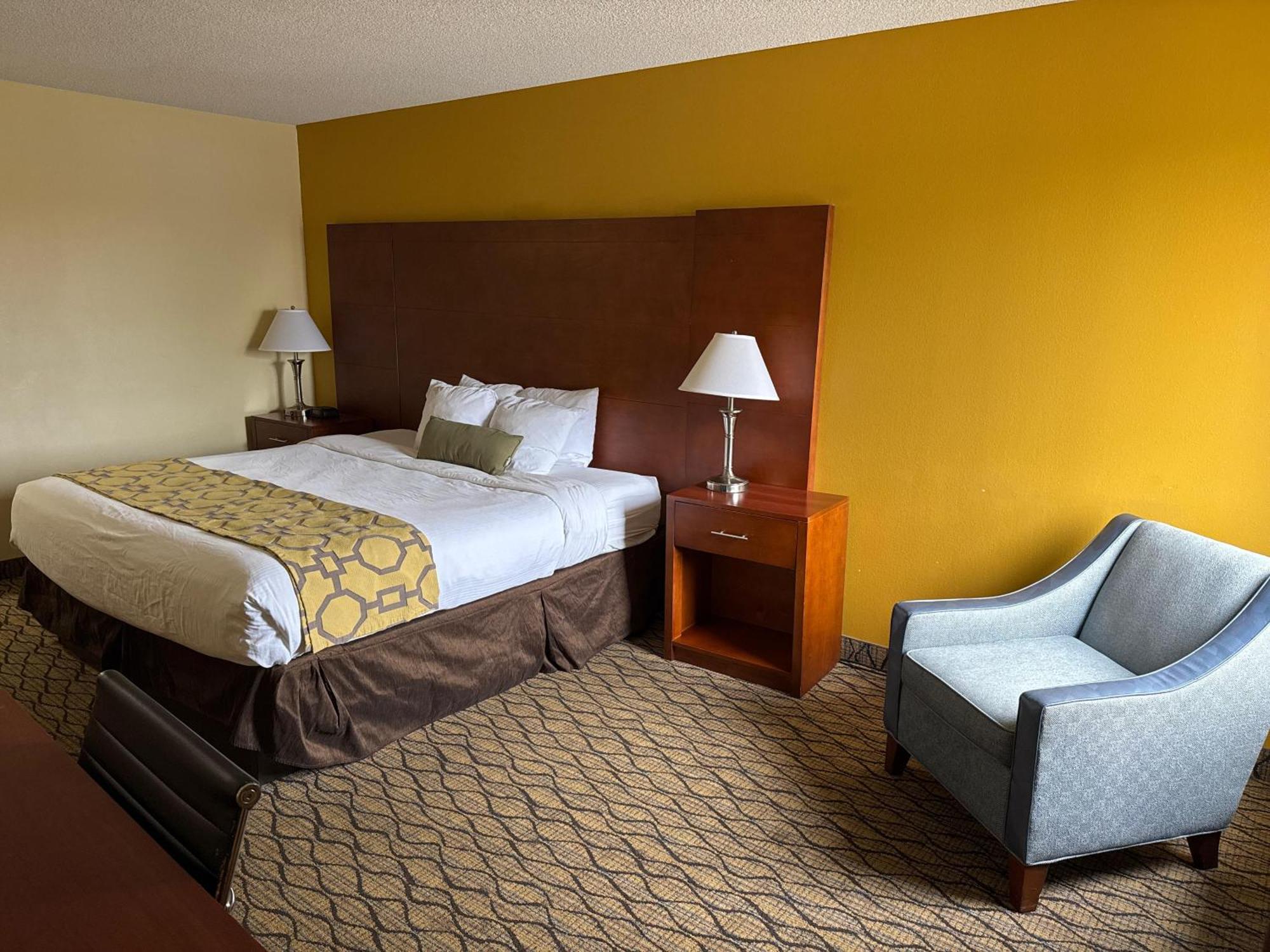 Baymont By Wyndham Mishawaka South Bend Area Hotel Exterior photo