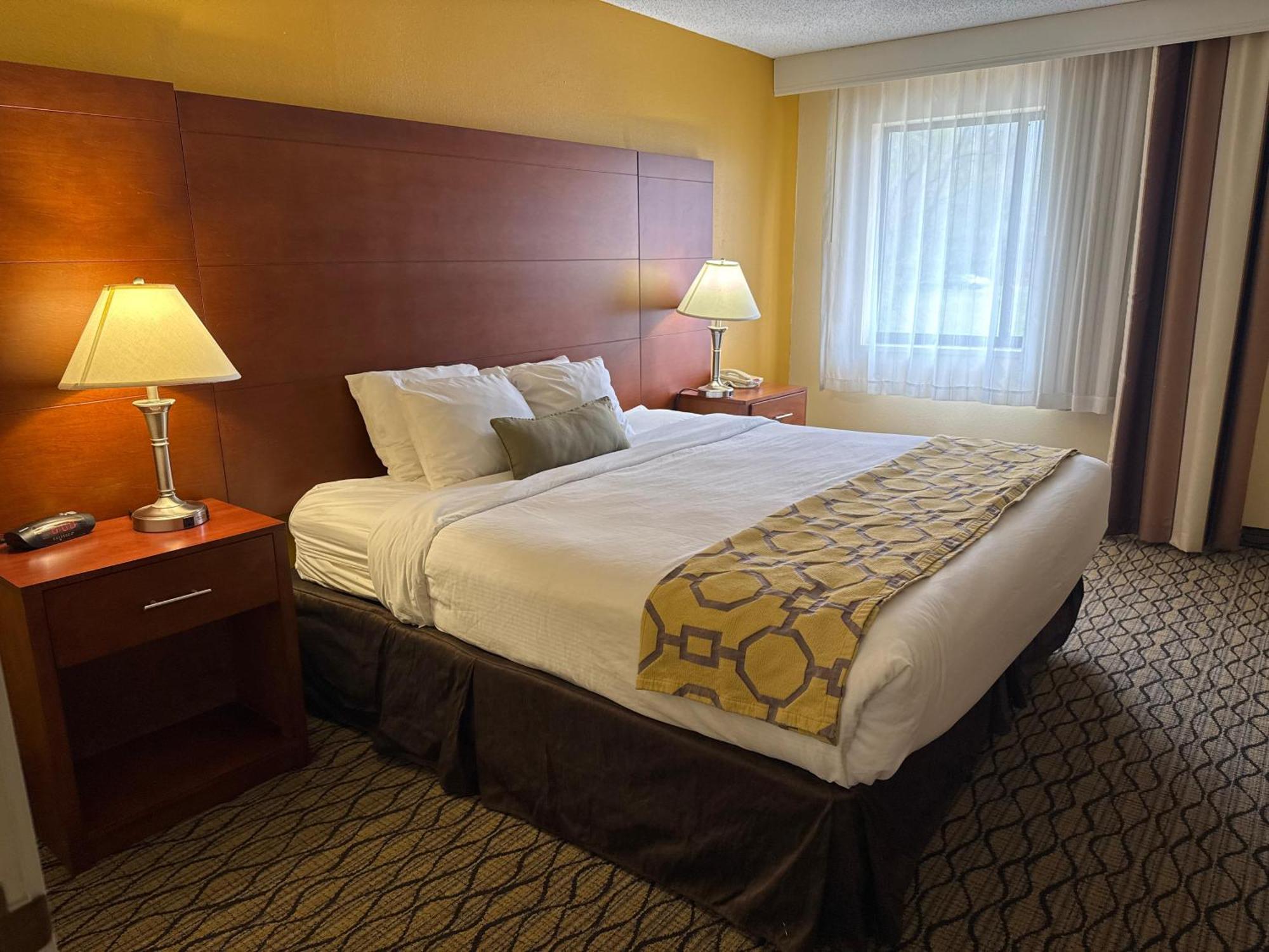 Baymont By Wyndham Mishawaka South Bend Area Hotel Exterior photo
