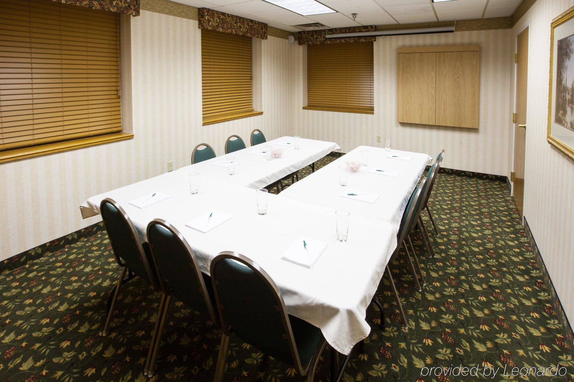 Baymont By Wyndham Mishawaka South Bend Area Hotel Business photo