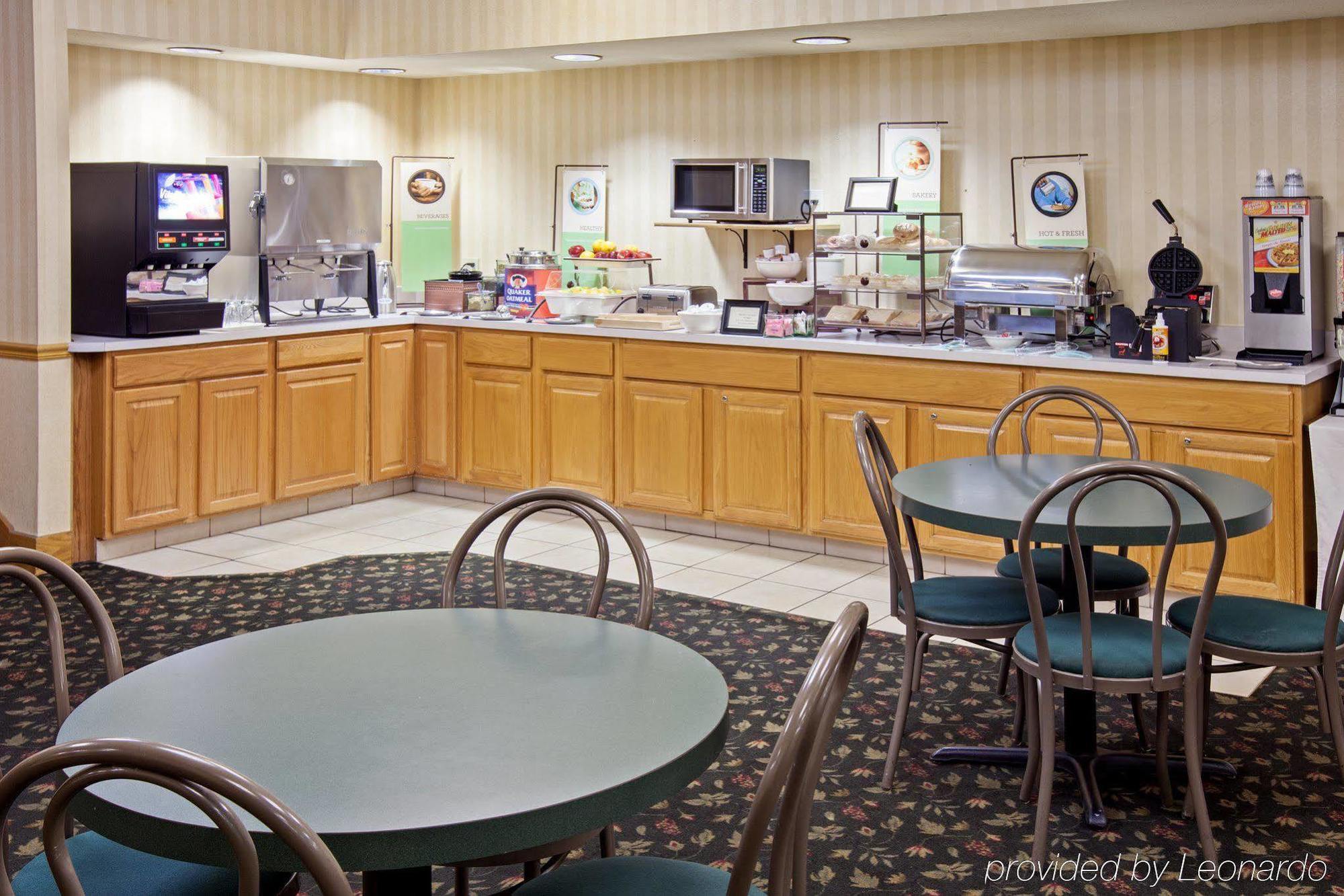 Baymont By Wyndham Mishawaka South Bend Area Hotel Exterior photo
